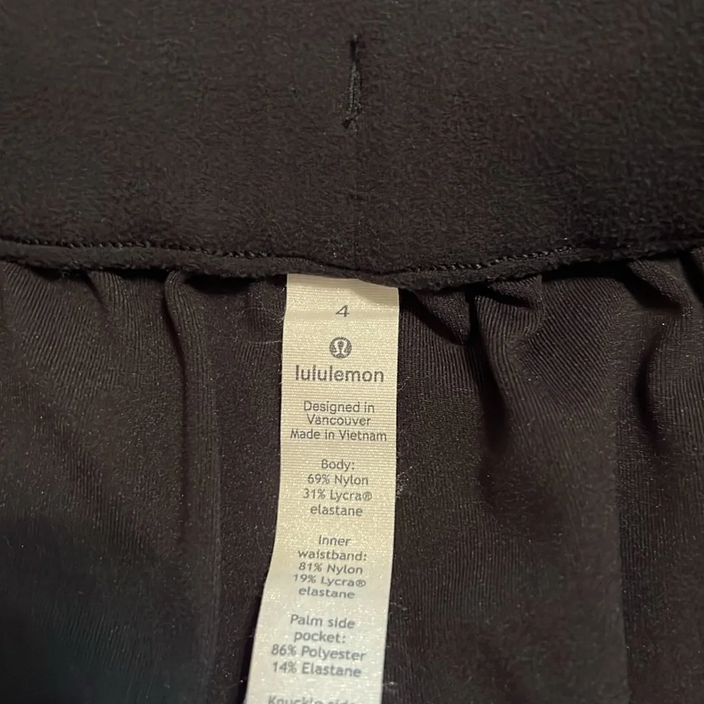 Lululemon High rise stretch 7/8 pants black - Picture 4 of 6